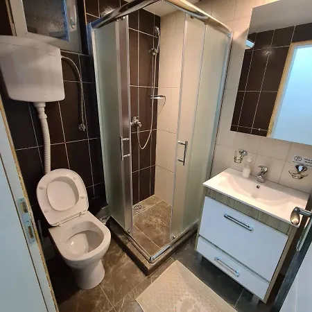 Ra Apartment *