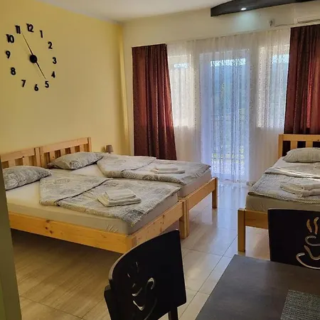Apartment Ra *